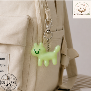 Glow Cat Keychain 8 Thiet ke chua co ten